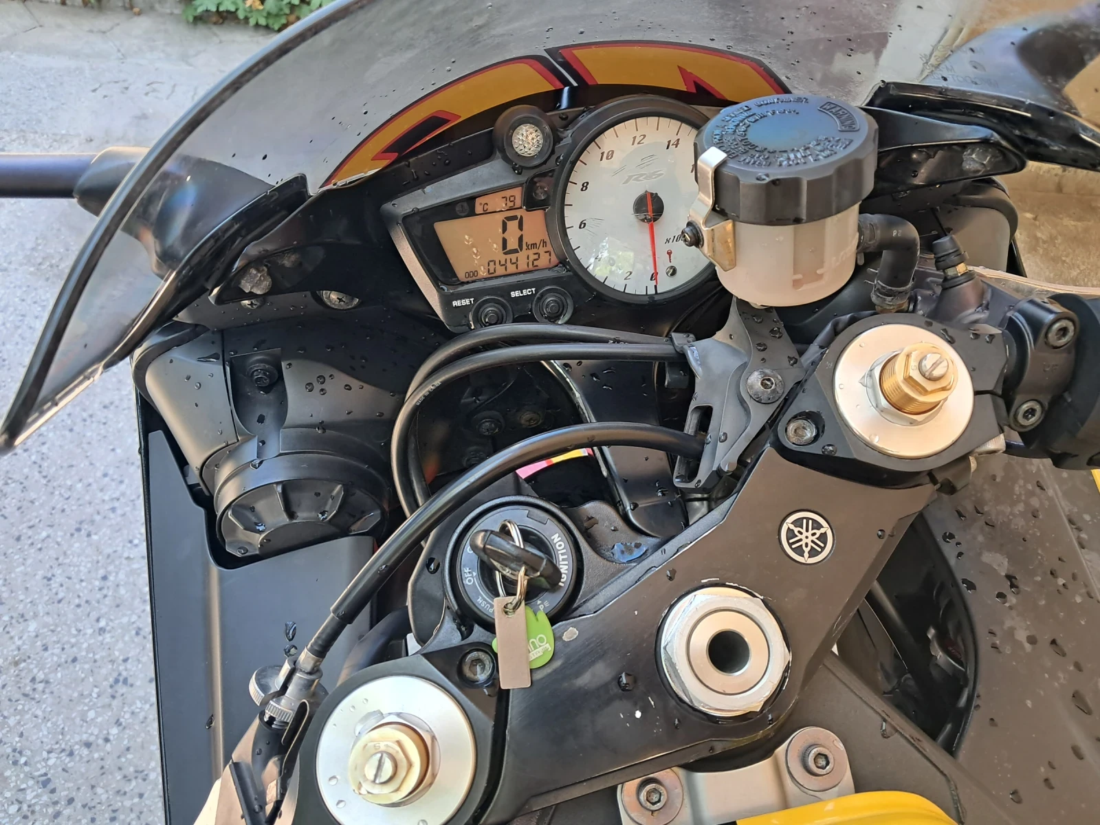 Yamaha YZF-R6 VR 46 | Mobile.bg � ����������� 16