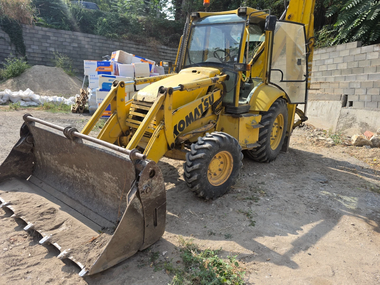 ����� Komatsu Wb93-2 | Mobile.bg � ����������� 5