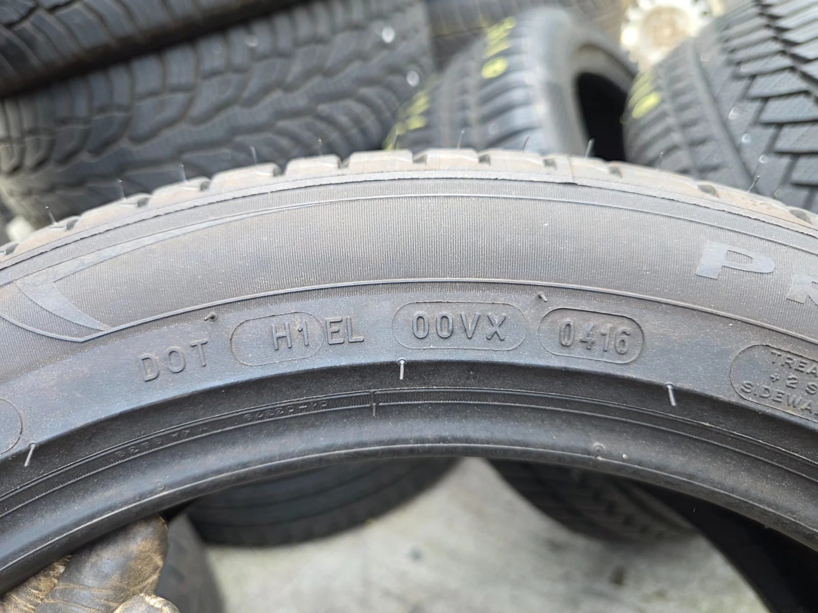 Гуми Летни 235/45R18, снимка 4 - Гуми и джанти - 54806892