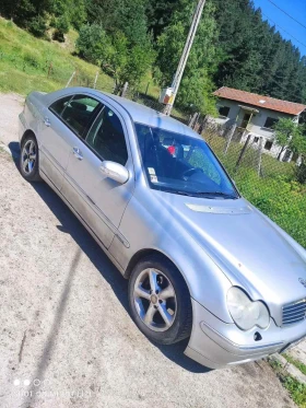 Mercedes-Benz C 270, снимка 8