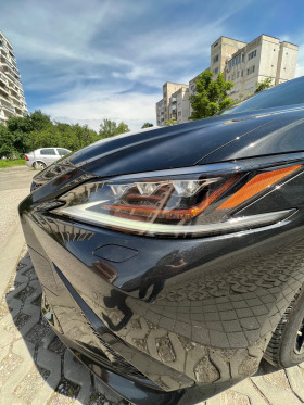 Lexus ES 300h  F Sport, снимка 9 - Автомобили и джипове - 45512129