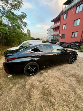 Lexus ES 300h  F Sport, снимка 2