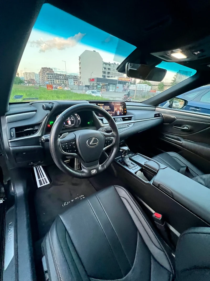 Lexus ES 300 300h  F Sport  / Гаранция, снимка 9 - Автомобили и джипове - 52364471