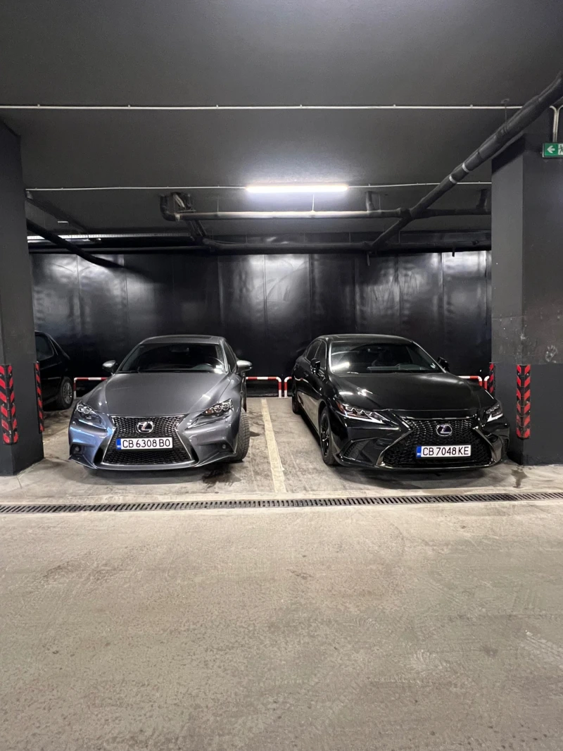 Lexus ES 300 300h  F Sport  / Гаранция, снимка 17 - Автомобили и джипове - 52364471