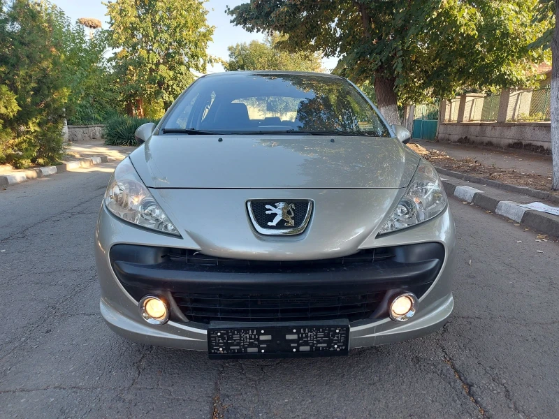 Peugeot 208 1.4 бензин, снимка 2 - Автомобили и джипове - 47369015