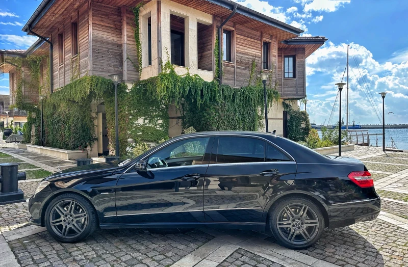 Mercedes-Benz E 350 CDI 265кс Avantgarde 4MATIC 7G, снимка 7 - Автомобили и джипове - 47483351