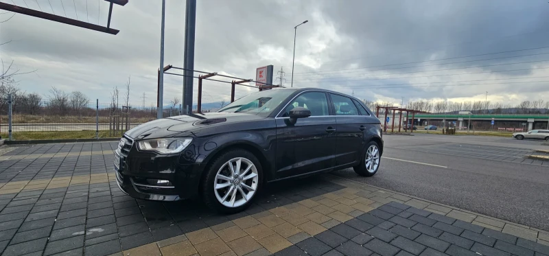 Audi A3 Sportback, снимка 2 - Автомобили и джипове - 47484227