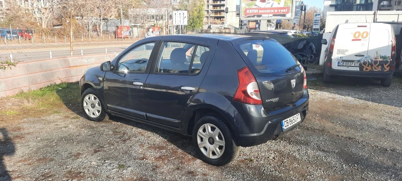 Dacia Sandero 1, 4, Газ, Климатик, снимка 7 - Автомобили и джипове - 48013876