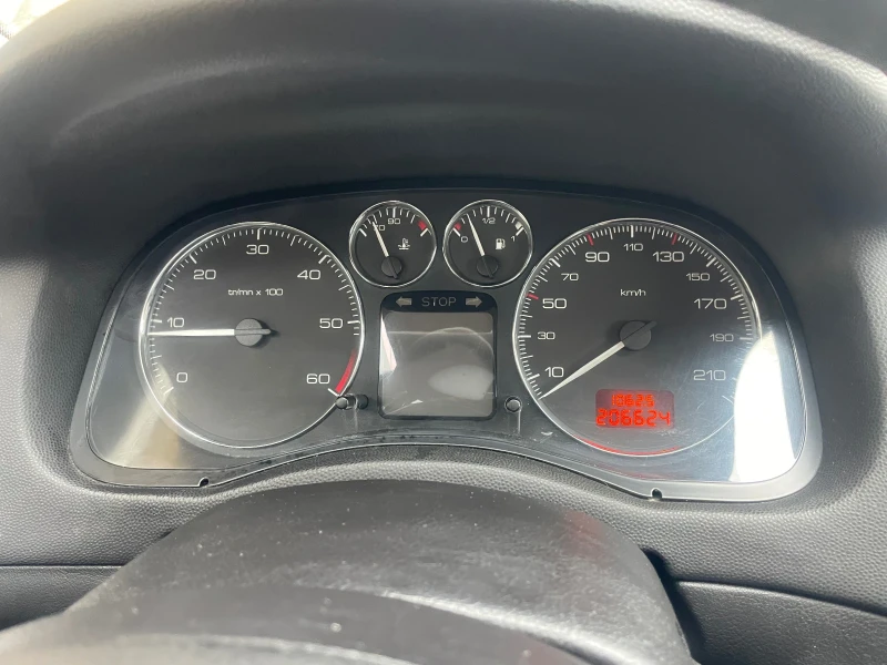 Peugeot 307 1.6 HDI, снимка 12 - Автомобили и джипове - 48522696