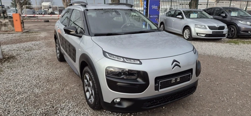 Citroen C4 Cactus 1.6hdi+ Avtomat+ Navi, снимка 2 - Автомобили и джипове - 48831007