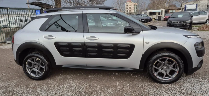 Citroen C4 Cactus 1.6hdi+ Avtomat+ Navi, снимка 5 - Автомобили и джипове - 48831007