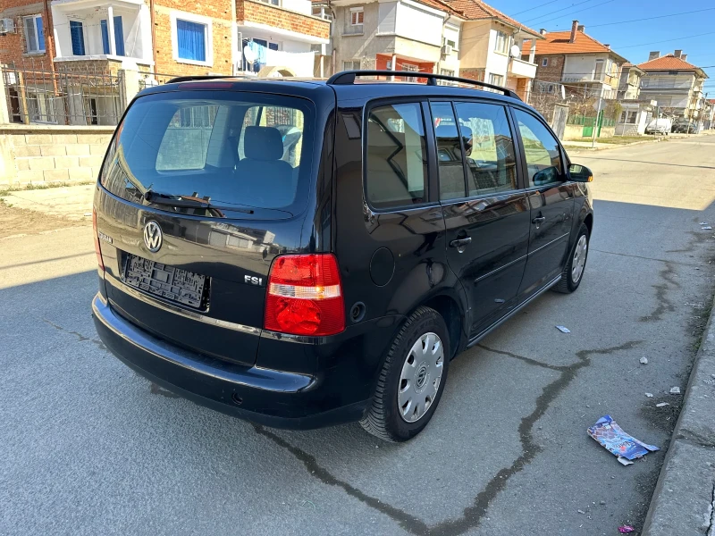 VW Touran 1.6 ГАЗ БЕНЗИН, снимка 7 - Автомобили и джипове - 49428596