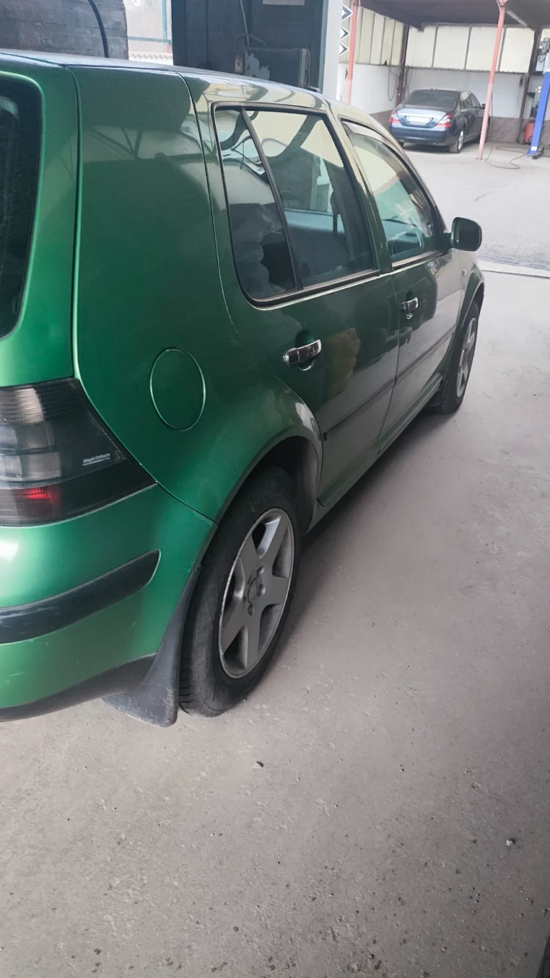 VW Golf 1.9 tdi, снимка 5 - Автомобили и джипове - 49453492