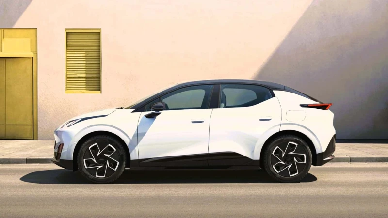 LynkCo 02 More* ПРОМО ЦЕНА* НАЛИЧНИ* , снимка 4 - Автомобили и джипове - 50782756