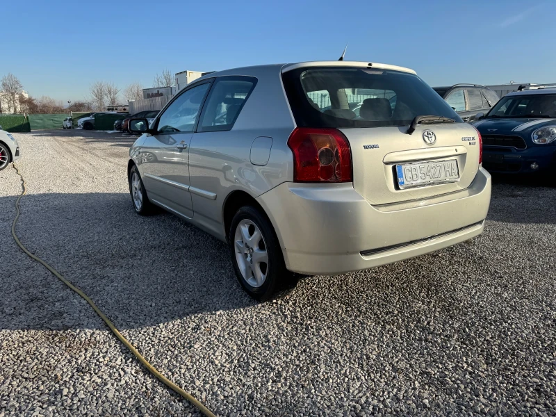 Toyota Corolla 1.4d / АВТОМАТИК / НОВ СЪЕДИНИТЕЛ, снимка 4 - Автомобили и джипове - 50666600