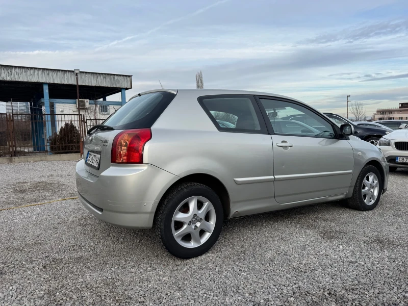 Toyota Corolla 1.4d / АВТОМАТИК / НОВ СЪЕДИНИТЕЛ, снимка 3 - Автомобили и джипове - 50666600