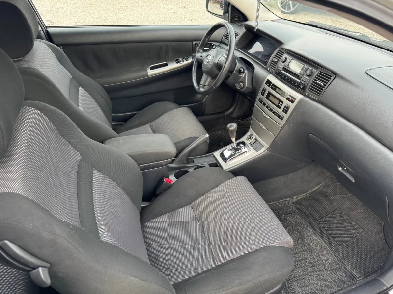 Toyota Corolla 1.4d / АВТОМАТИК / НОВ СЪЕДИНИТЕЛ, снимка 10 - Автомобили и джипове - 50666600
