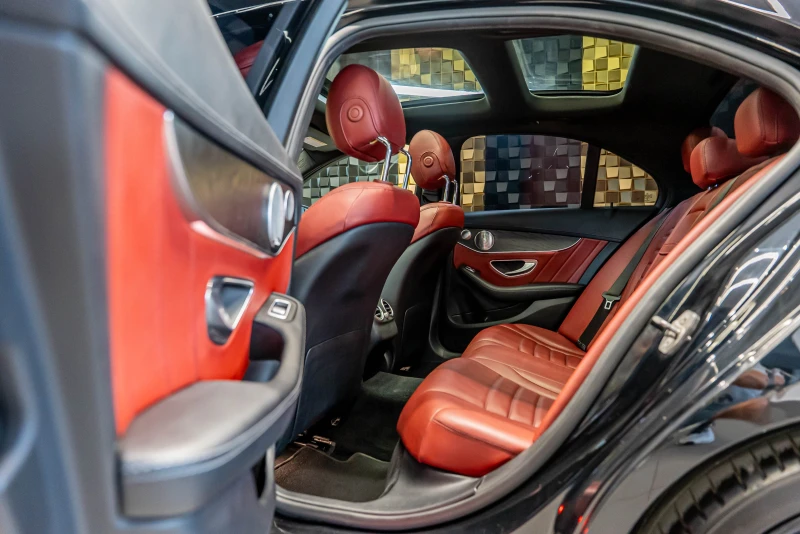 Mercedes-Benz C 43 AMG 4MATIC BiTurbo, снимка 13 - Автомобили и джипове - 51838110