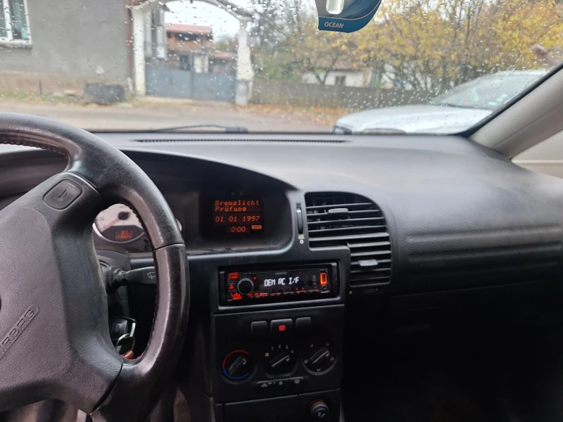 Opel Zafira, снимка 8 - Автомобили и джипове - 52342898
