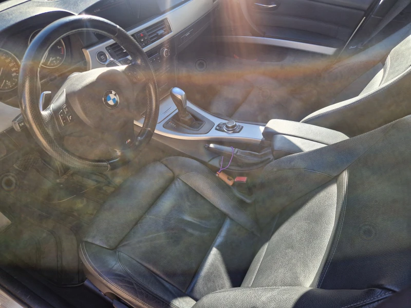 BMW 330 XD LCI Mpack, снимка 11 - Автомобили и джипове - 52566777