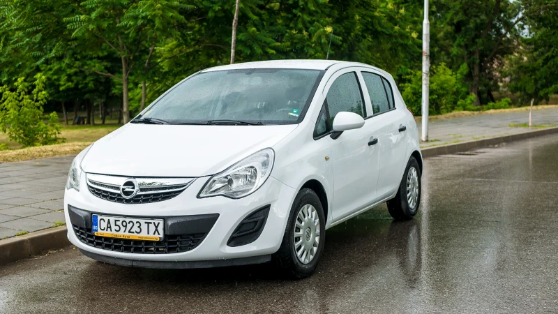 Opel Corsa, снимка 2 - Автомобили и джипове - 52669895