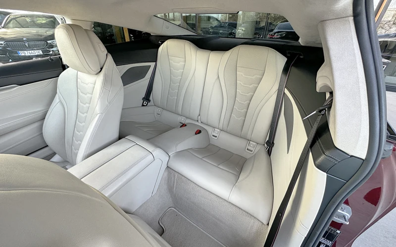 BMW 850 M850i xDrive Coupe, снимка 7 - Автомобили и джипове - 53181337