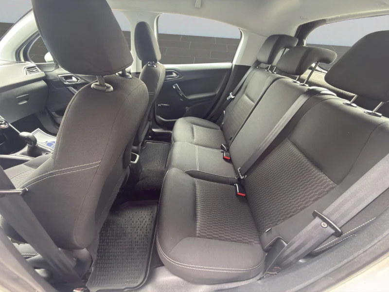 Peugeot 208 ACTIVE 1.2 e-VTi 82 BVM5  Гаранция 2 години, снимка 12 - Автомобили и джипове - 53262677