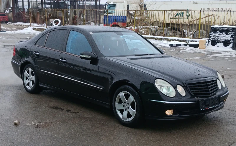 Mercedes-Benz E 200 2.2 CDI, снимка 5 - Автомобили и джипове - 53374032