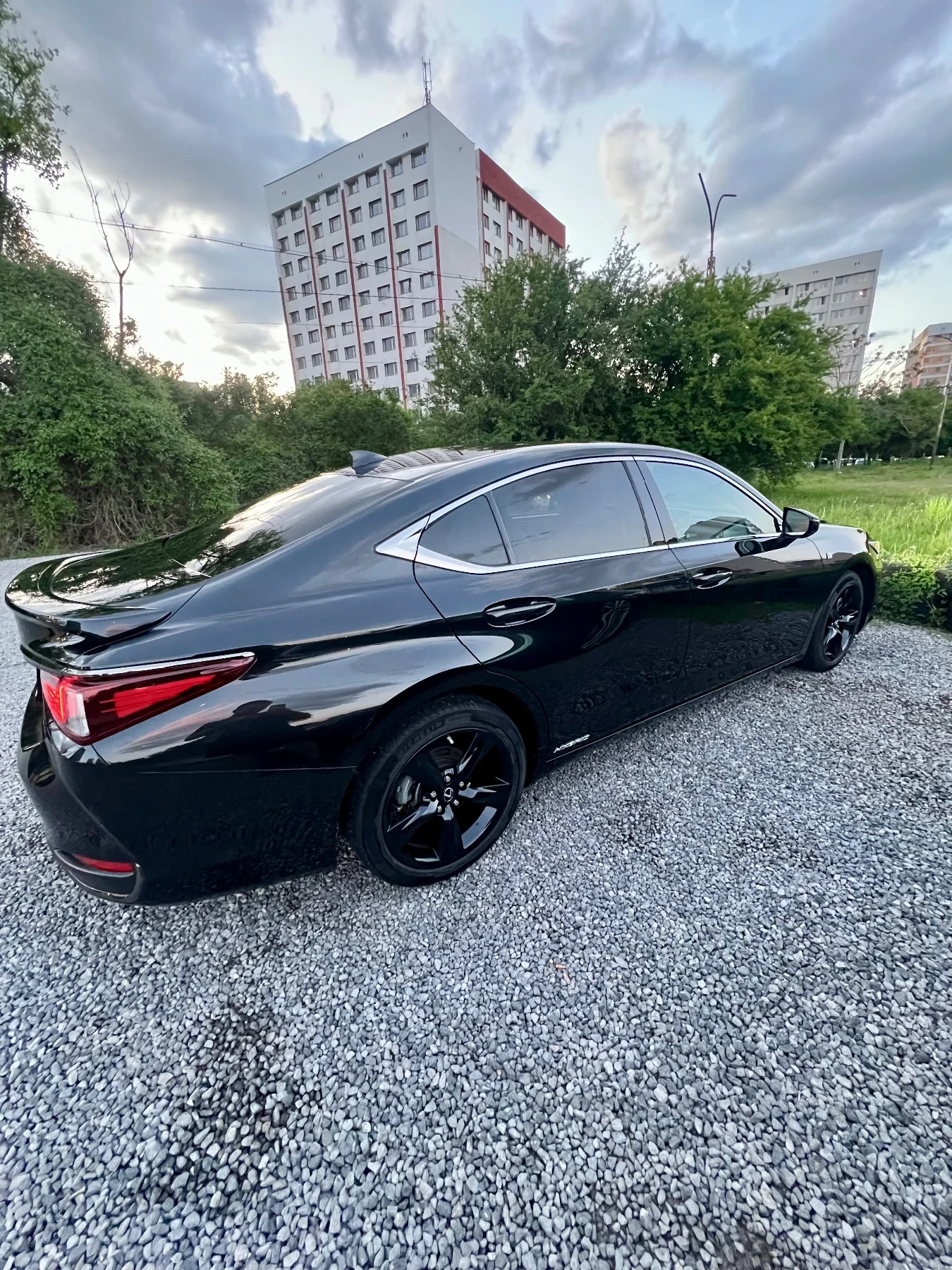 Lexus ES 300 300h  F Sport  / Гаранция - изображение 5