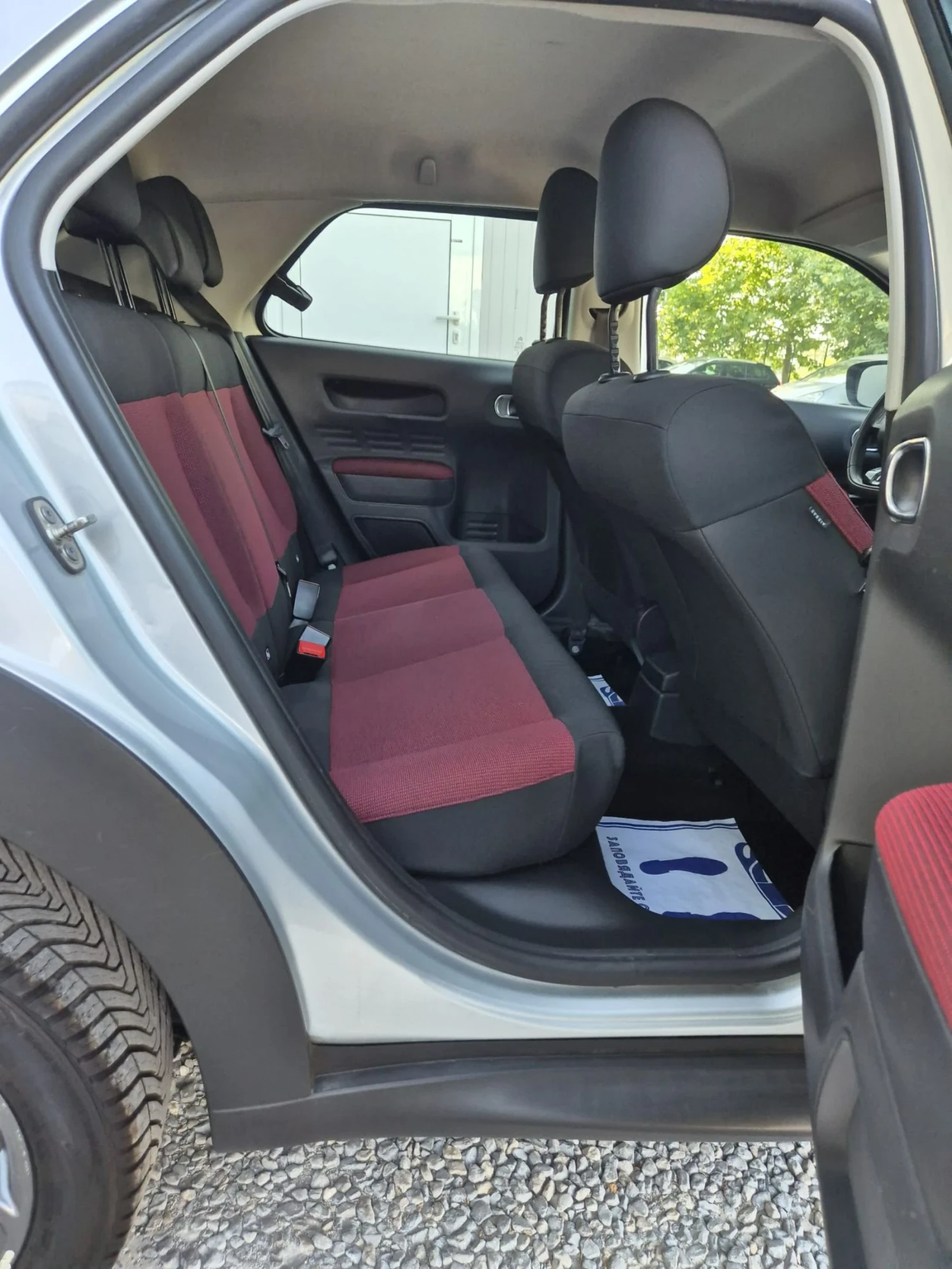 Citroen C4 Cactus 1.6HDI- Automatik- Navi | Mobile.bg — изображение 11
