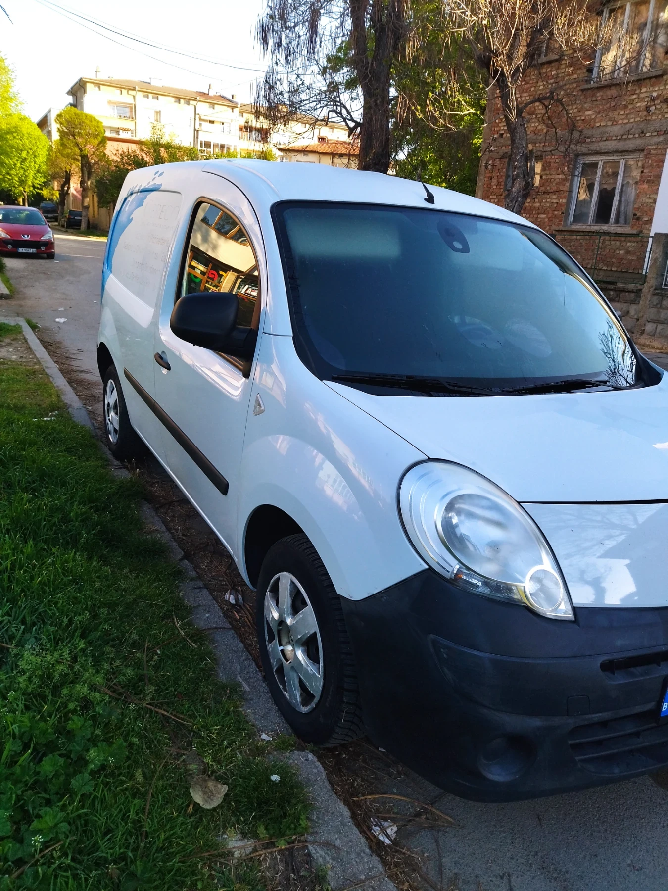 Renault Kangoo 1, 5 DCI - изображение 2