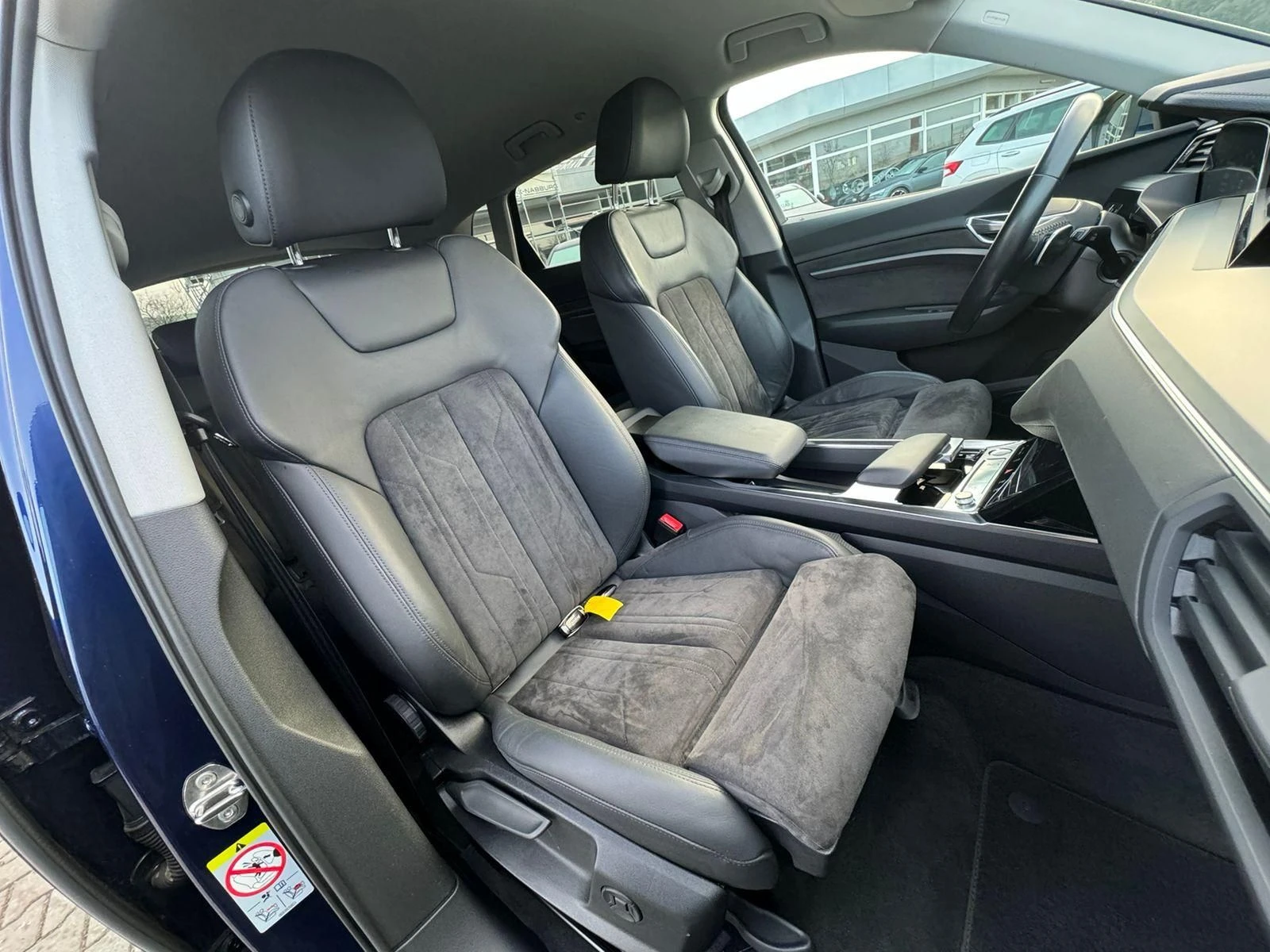 Audi E-Tron QUATTRO/313HP/NAVI/LEATHER/LED/ACC/AMBI/116f | Mobile.bg   13