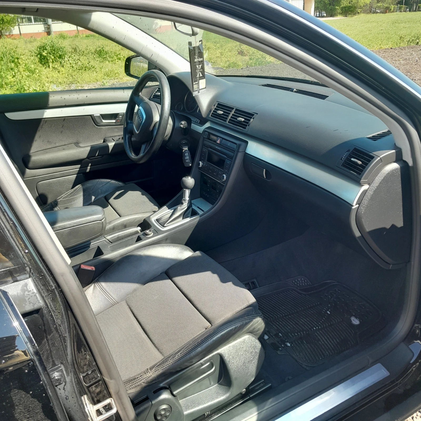Audi A4 1.6 - изображение 2