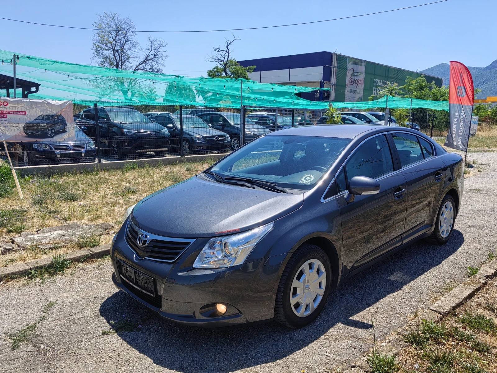 Toyota Avensis 2.0td  127ps | Mobile.bg — изображение 1