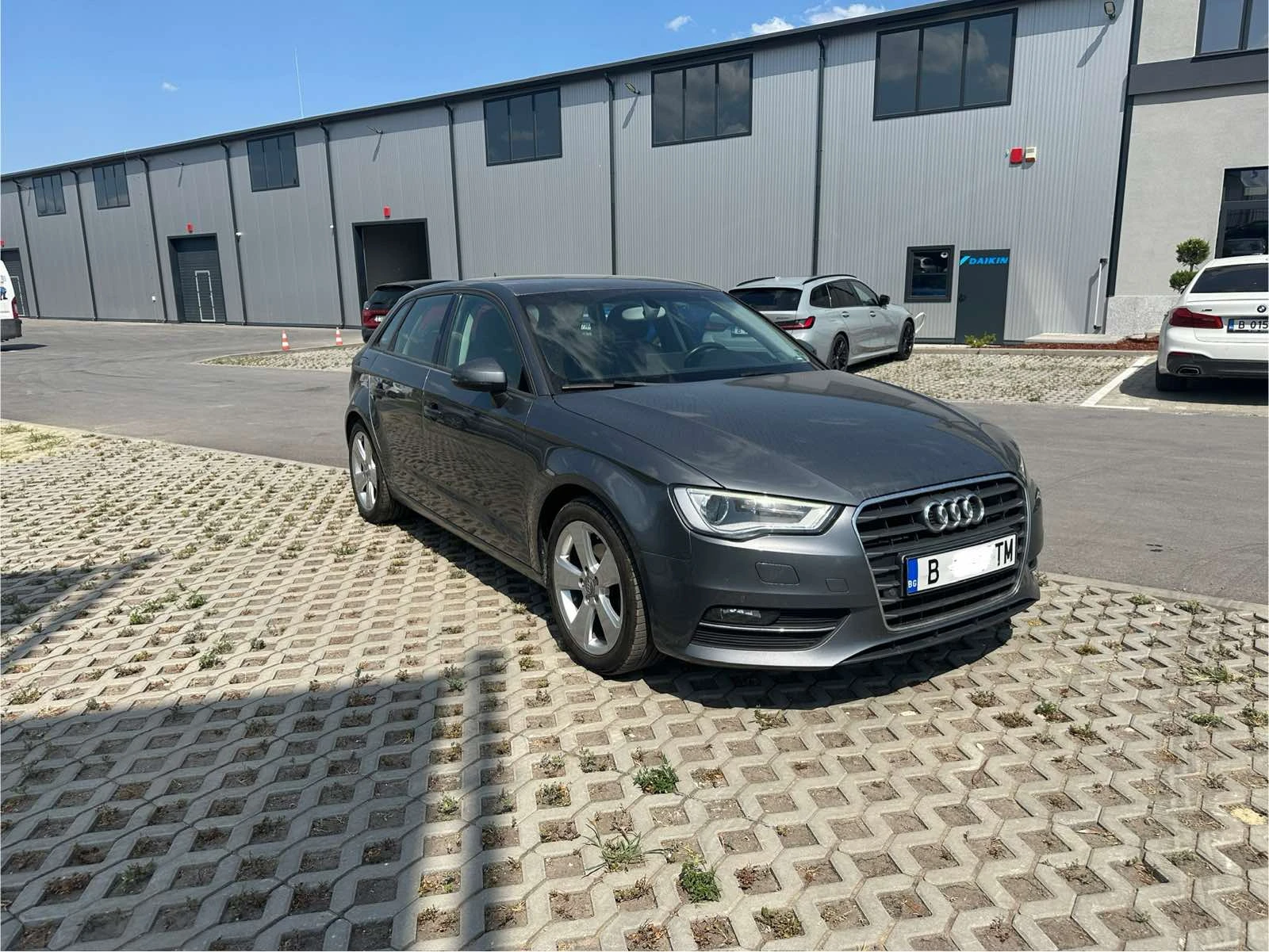 Audi A3 1.6 TDI LED обслужена - изображение 2