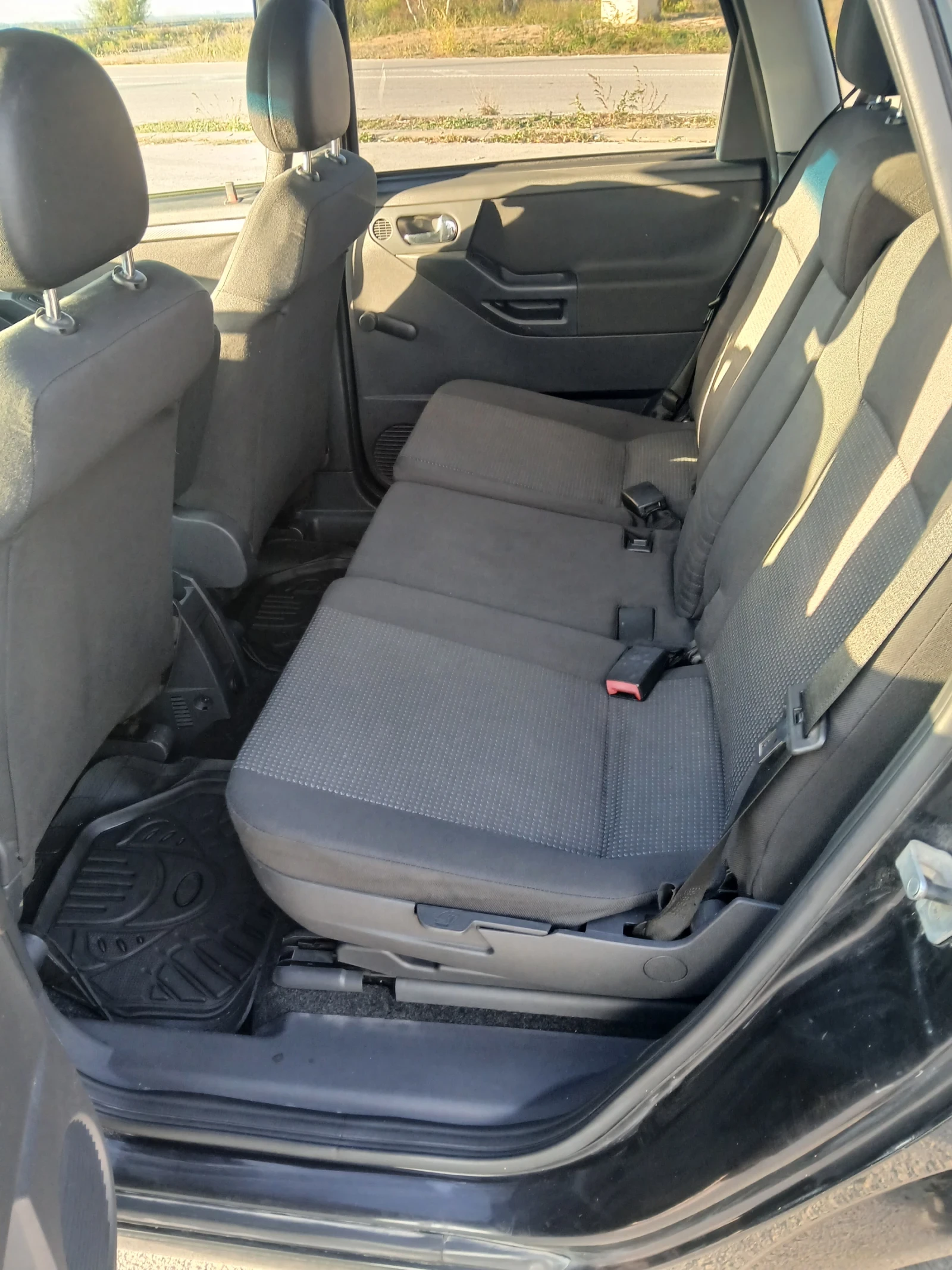 Opel Meriva 1.4 газ-бензин | Mobile.bg — изображение 6