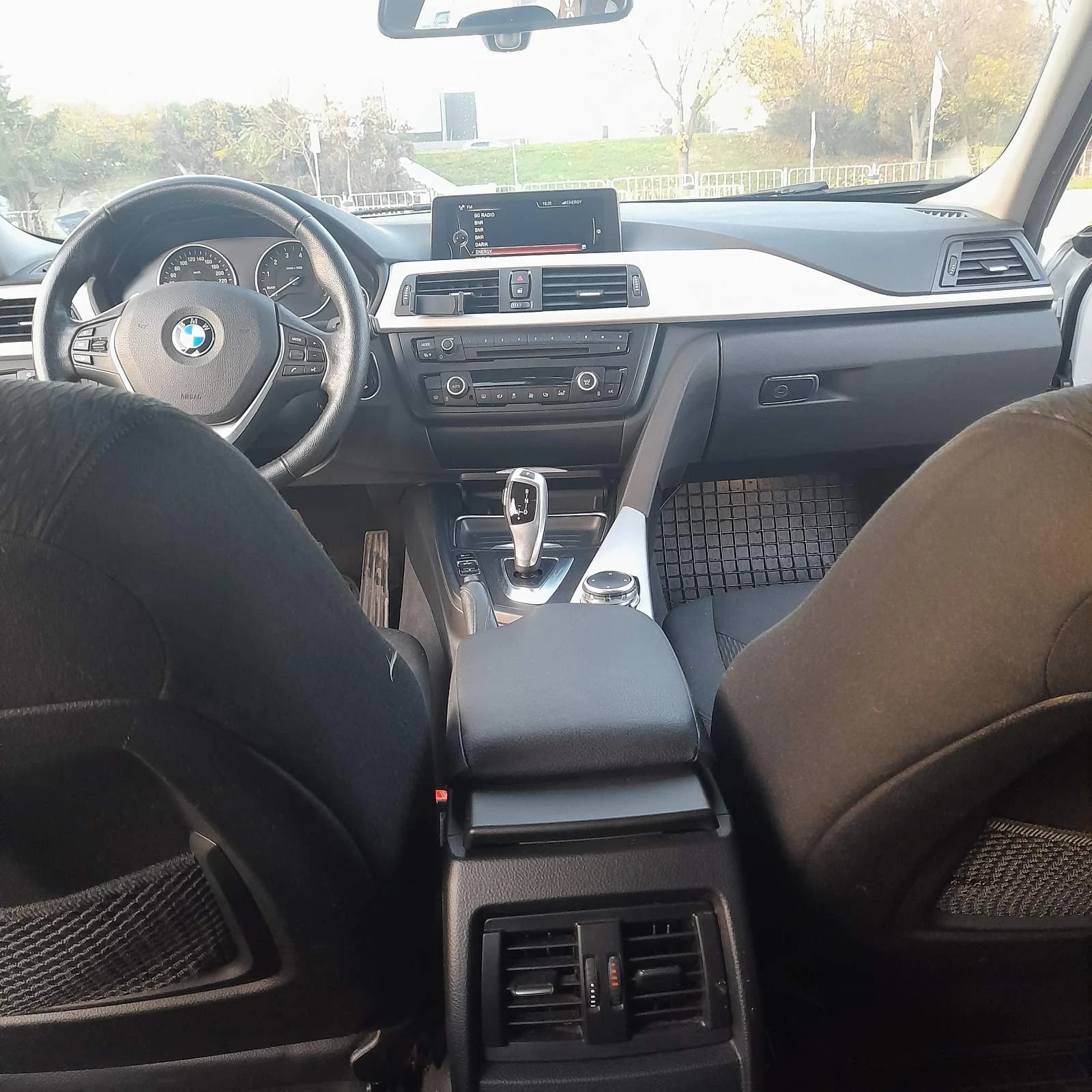 BMW 320 Xdrive - изображение 10