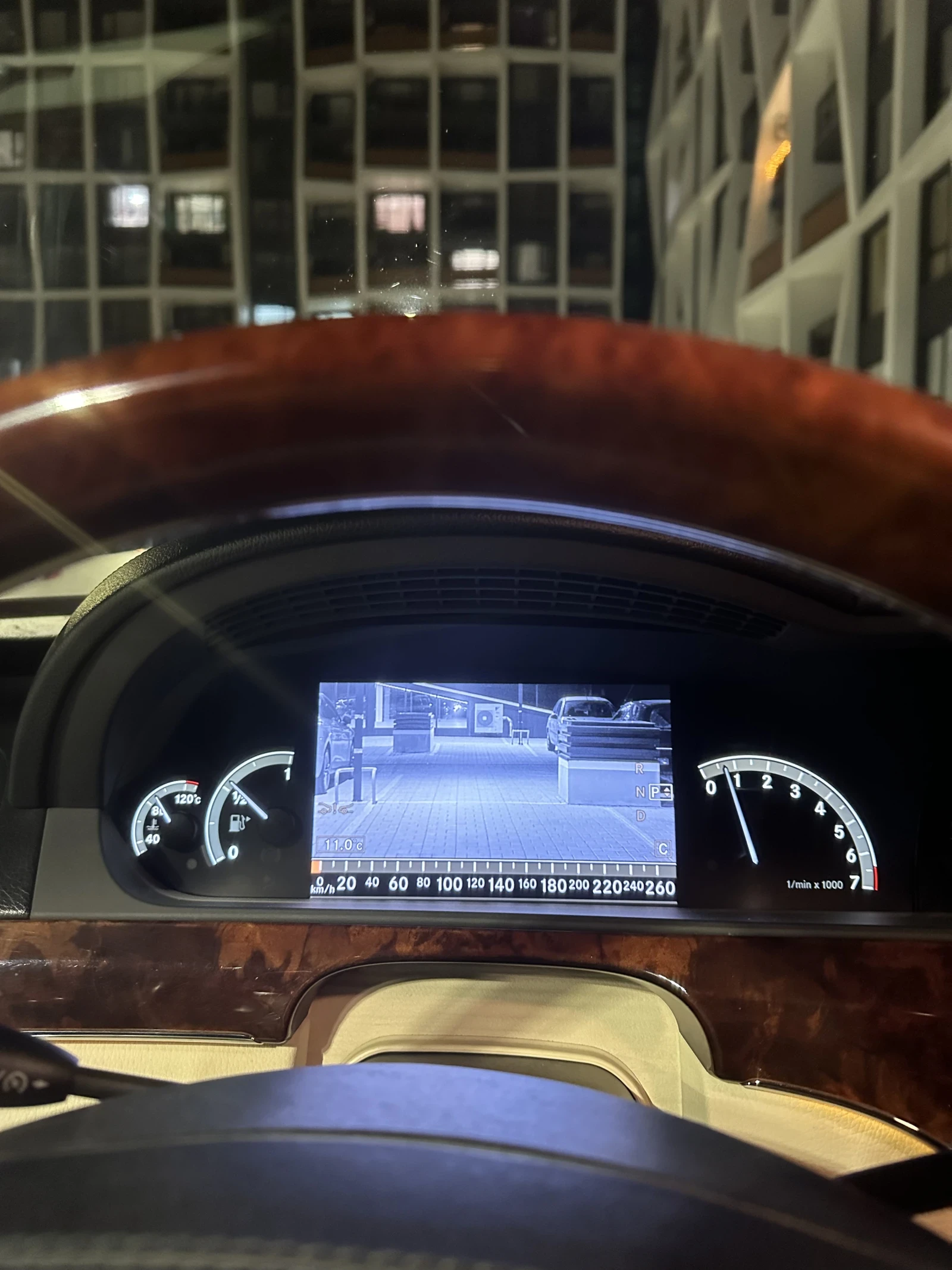 Mercedes-Benz S 500  - изображение 8