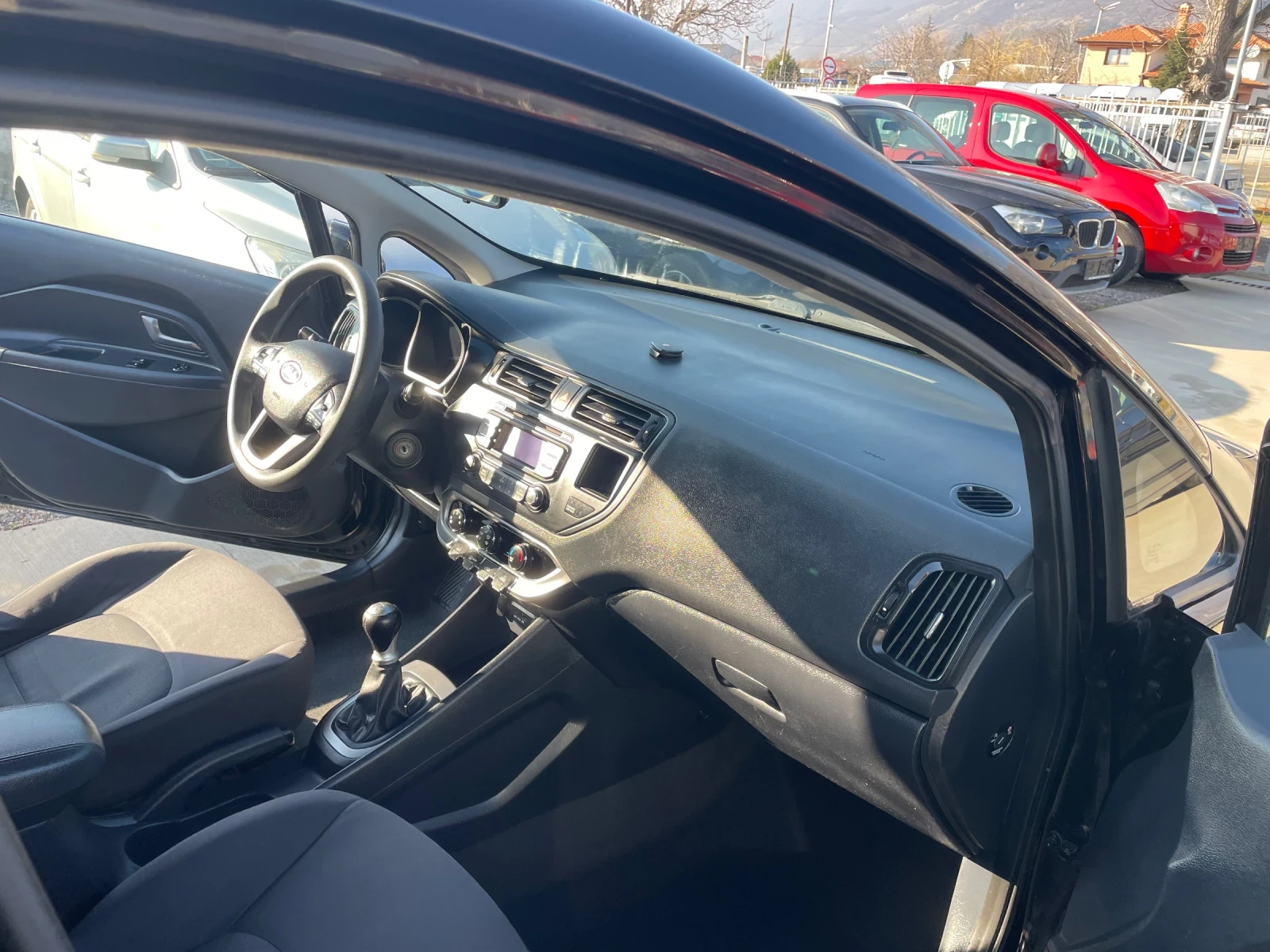 Kia Rio  - изображение 10