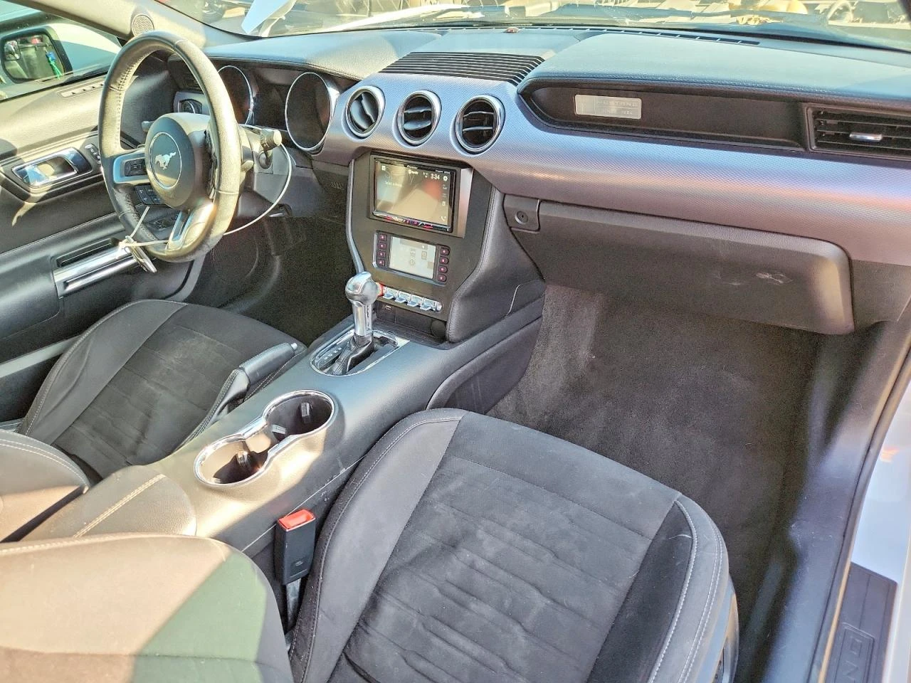 Ford Mustang 2.3l, снимка 8 - Автомобили и джипове - 53756223