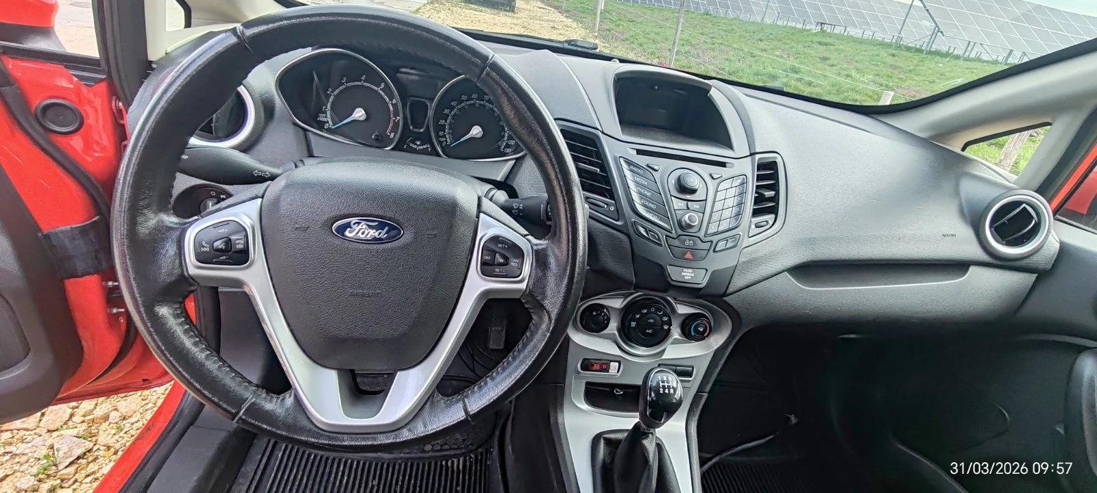 Ford Fiesta 1.0 EcoBoost (125hp), снимка 9 - Автомобили и джипове - 54055417
