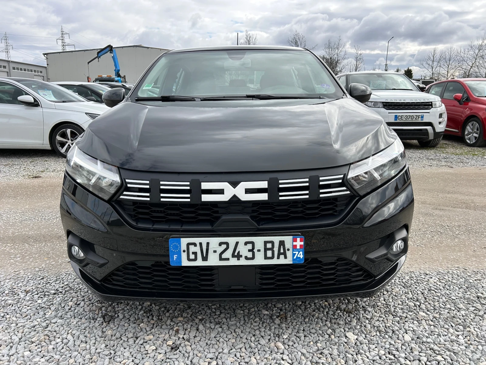 Dacia Sandero 1000T/AUTOMATIC/90K.C./FACELIFT/37000KM, снимка 3 - Автомобили и джипове - 54308647