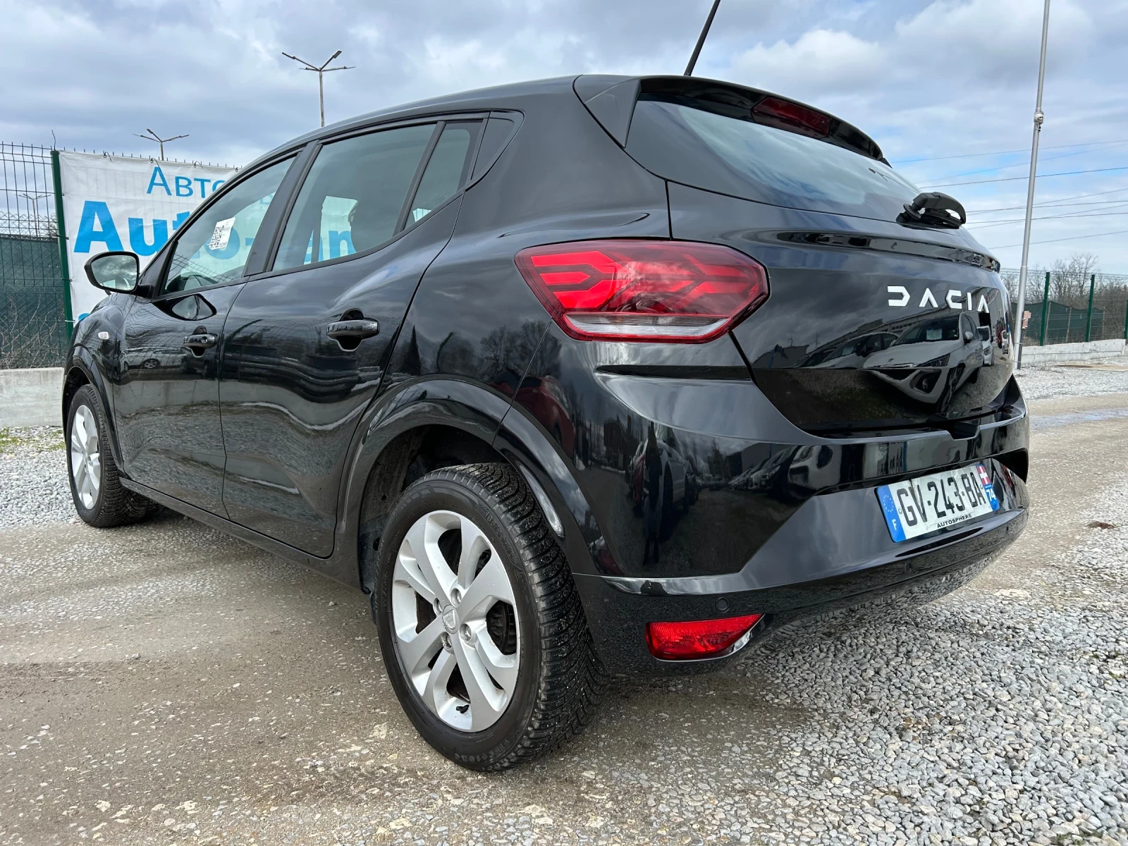 Dacia Sandero 1000T/AUTOMATIC/90K.C./FACELIFT/37000KM, снимка 5 - Автомобили и джипове - 54308647