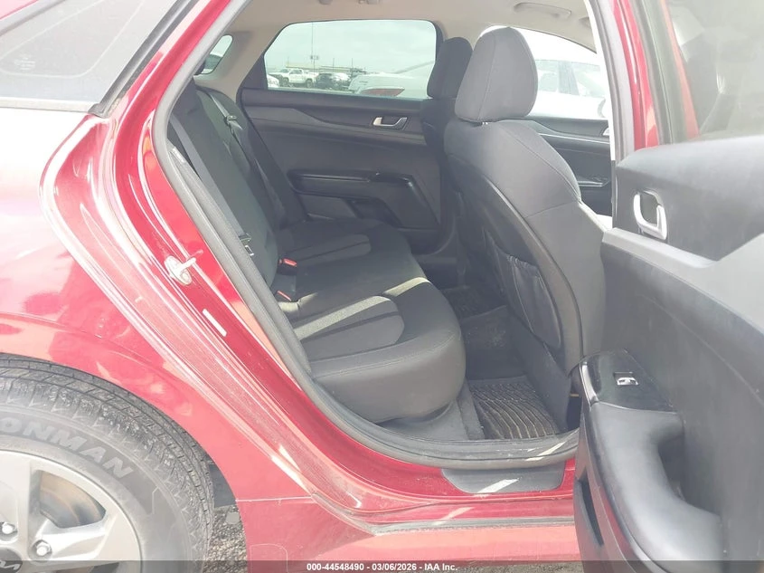 Kia K5 1.6l Lxs | Mobile.bg � ����������� 8