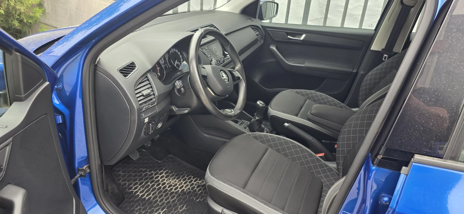 Skoda Fabia Combi Ambition 1, 0, снимка 5 - Автомобили и джипове - 54751820
