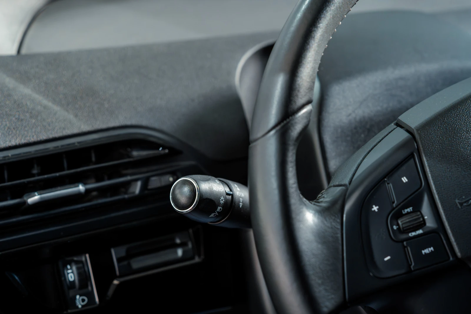 Citroen Grand C4 Picasso 8 �� ������ 2021 � 7 ����� | Mobile.bg � ����������� 7