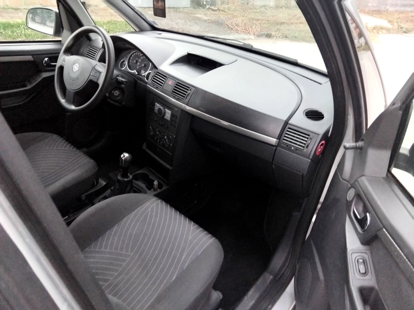 Opel Meriva 1.4i.75k + КЛИМА + ГАЗОВ ИНЖЕКЦИОН 2007г , снимка 11 - Автомобили и джипове - 55124965