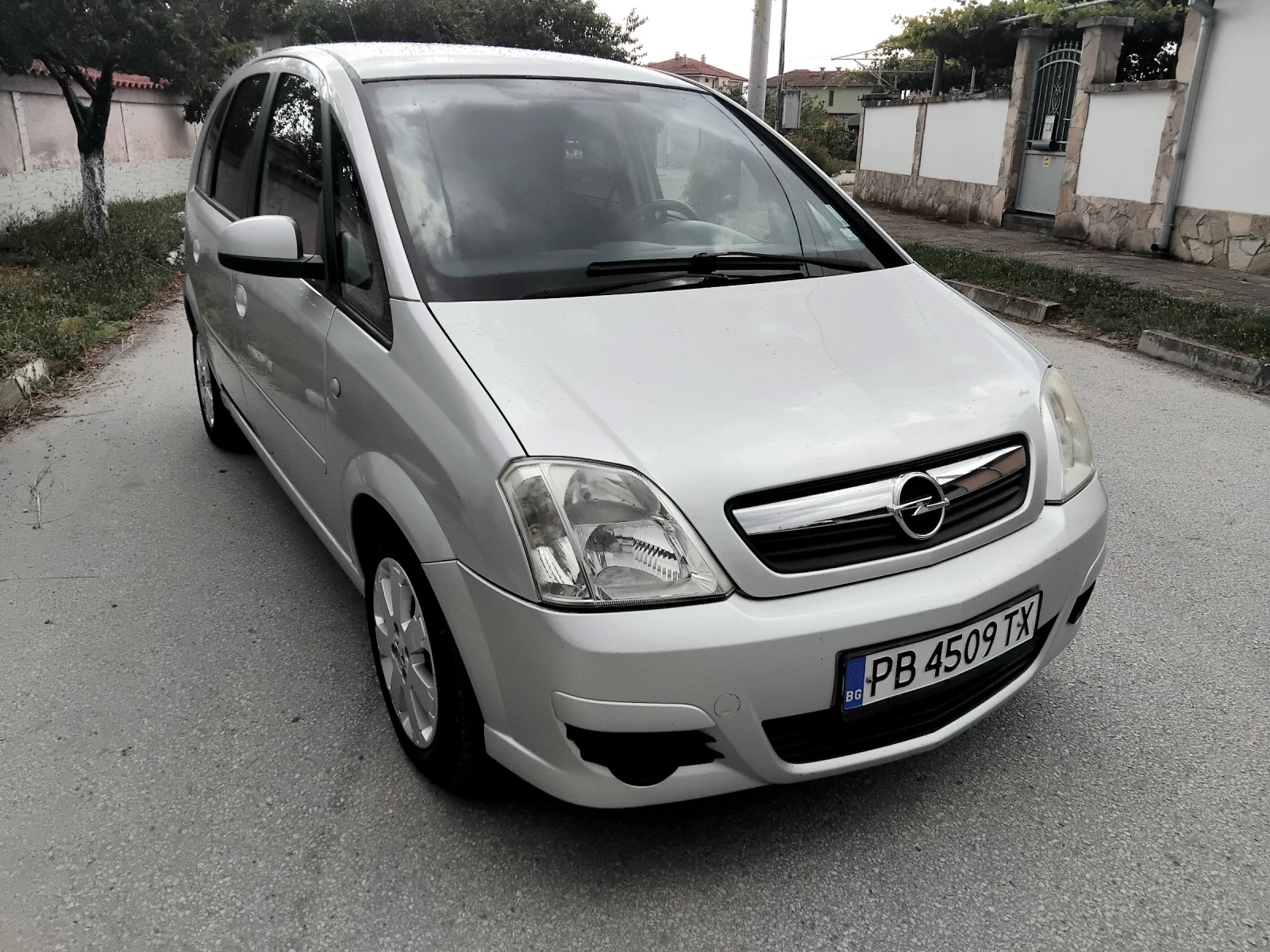 Opel Meriva 1.4i.75k + КЛИМА + ГАЗОВ ИНЖЕКЦИОН 2007г 