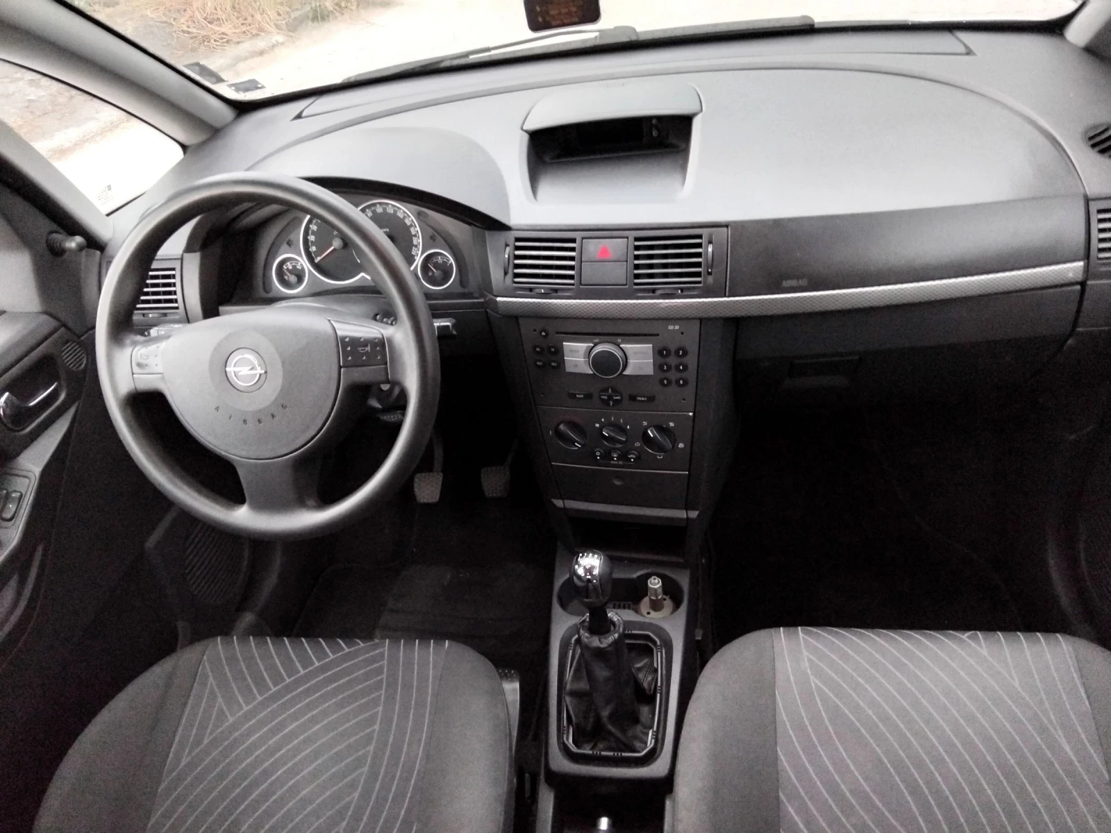 Opel Meriva 1.4i.75k + КЛИМА + ГАЗОВ ИНЖЕКЦИОН 2007г , снимка 12 - Автомобили и джипове - 55124965