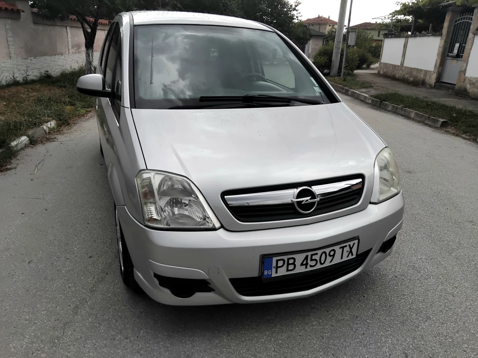 Opel Meriva 1.4i.75k + КЛИМА + ГАЗОВ ИНЖЕКЦИОН 2007г , снимка 16 - Автомобили и джипове - 55124965